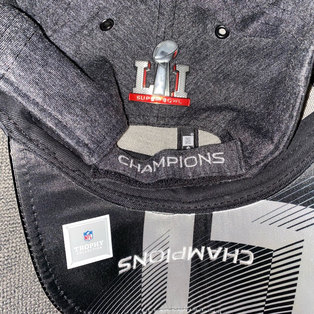 Patriots hat - Picture 3 of 7